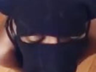 Amateur Facials porno: niqab faciale