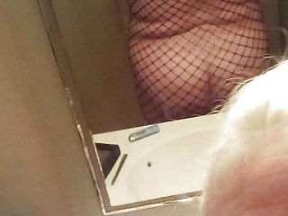 Pawg in fishnets
