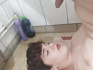 Sissy Serena Romania Drinking her piss