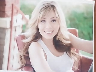 Jennette McCurdy Cumtribute