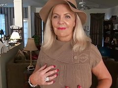 Naughty American mature mom with hot sexy body