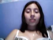 PAMELITA hermosa jovencita jugando por webcam