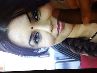 Mahima Chaudhary hot facial