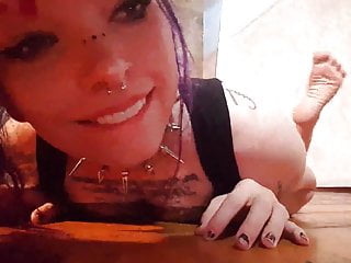 Jupiter Domina - goth girl clean soles and toes