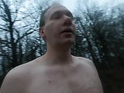 Mutprobe Nackt im Wald mit Strasse Test of courage Naked NIP