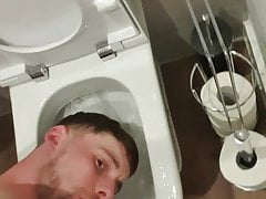 Cameron the toilet slut