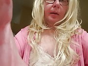 crossdresser searching for love :)