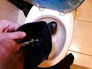 Piss in wifes boot