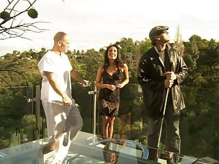 notgeile ehefrau voegelt den handwerker - Bild 2