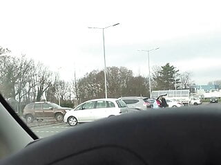 Hausfrauen Jaeger - Episode 1 - Bild 3