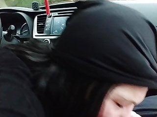 Hooker blowjob in the car