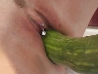 Squirting, Naomi 1, Vegetables, Squirted