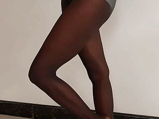 Femdom, Foot Fetish, Ebony Teen, Nylons