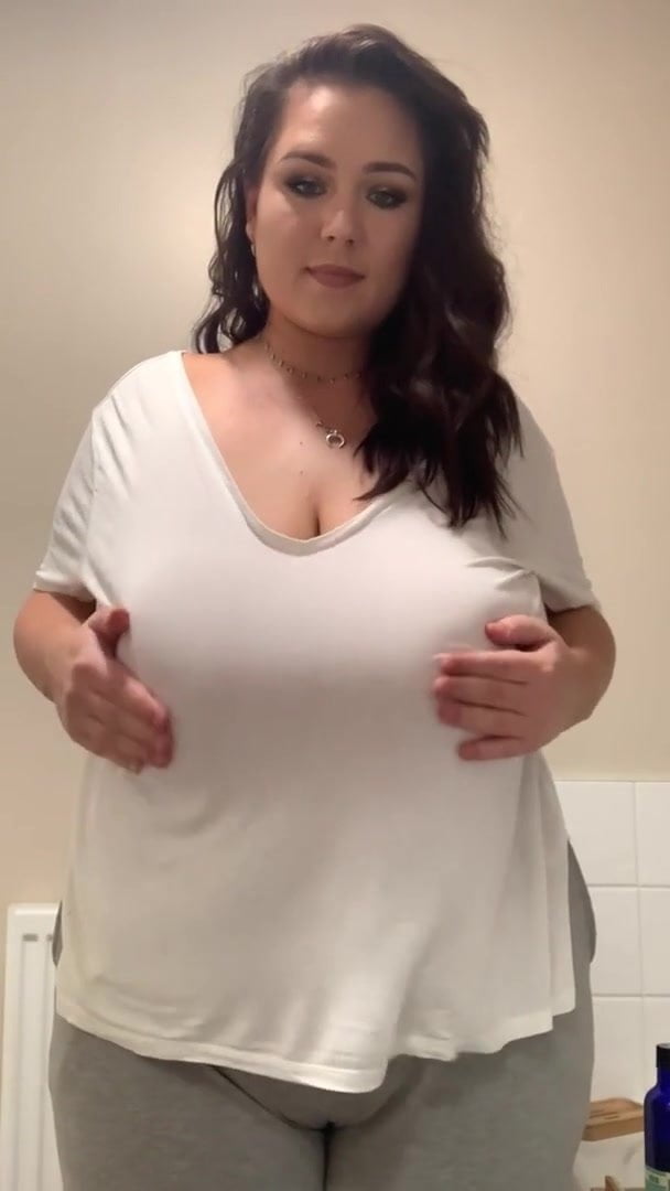 .Pretty BBW.
