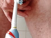 Toothbrush slow motion 