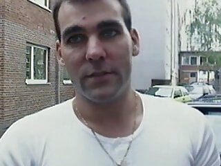 Retro alte in der Raucherpause abgefangen  - Bild 1