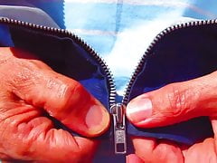 Slow zipping of my blue jacket - ASMR - YKK zip fetish