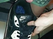 Twink cums on his Air Max