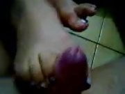 Footjob with size 7.5