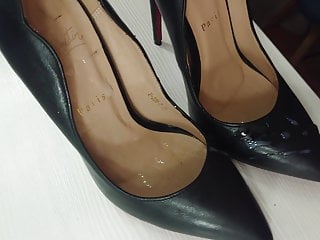Cumshot on Louboutin leather high heels