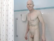 Horny Gay Nudist Shaves in Shower