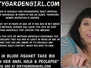 Dirtygardengirl in blude fishnet take big dong in anal hole