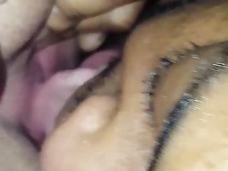 Eating Pussy till she squirts 