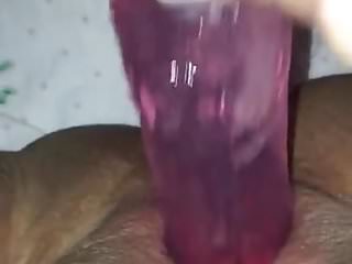 Sie liebt den dildo!  - Bild 6