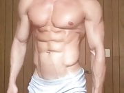 AM Ripped Muscle Stud posing