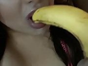 Bbw Latina Miss Madii Gives Sultry Banana Blowjob