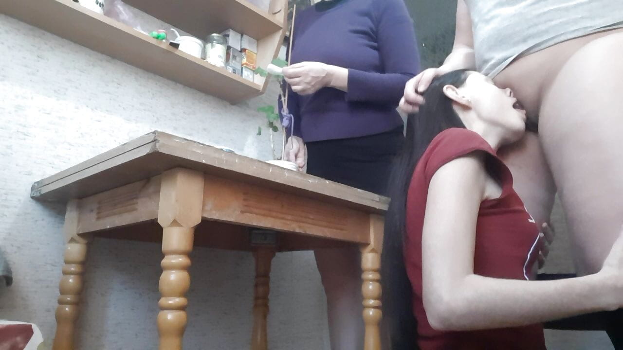 While my stepmom washes the flowers my girlfriend is eating my pussy - Lesbian-illusion