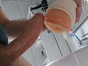 Fett in Fleshlight abgespritzt. 5 Tagesladung quillt raus 