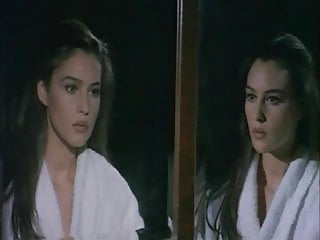 Monica Bellucci - La Riffa