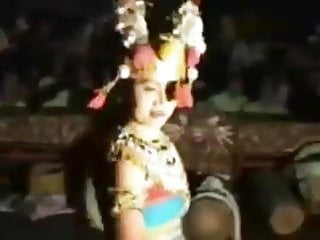 Bali ancient erotic sexy dance 6