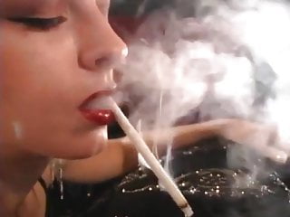 Mature Femdom Smoking video: Lipstick Fetish