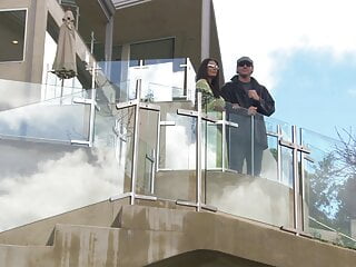 notgeile ehefrau voegelt den handwerker - Bild 1