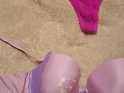 Nut on bra