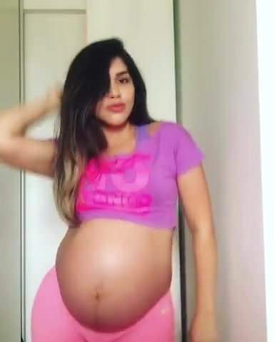 Beautiful Pregnant Women Big Boobs