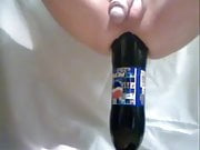 1.5 Liter Pepsi im Arsch
