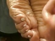 Hot wrinkled soles
