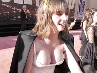 Maya Hawke Huge Cleavage