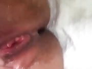 BBW SQUIRTING WHILE WATCHING PORN