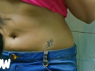 Priya asmitha navel kissed by lucky...