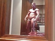 Str8 bodybuilder daddy on the mirror