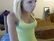 beautiful webcam blonde