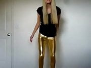 Blond bitch in spandex shiny tight leggins