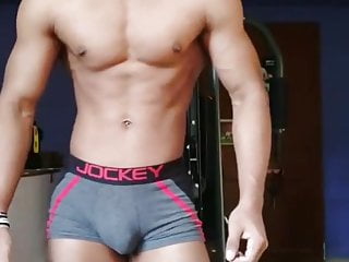 سکس گی Gym boy desi indian (gay) فیلم های hd بدنسازی همجنسگرهمجنسگرا(gay) پسران همجنسگرا (gay) پسر همجنسگرا (gay) آسیایی