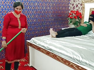 Pakistani Urdu House Maid Seduces and Fucked Hard By her House Owner Boy