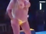 Jessy Kate bailando