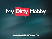 Horny Babe Little Nicky Loves To Suck A Cock - MyDirtyHobby